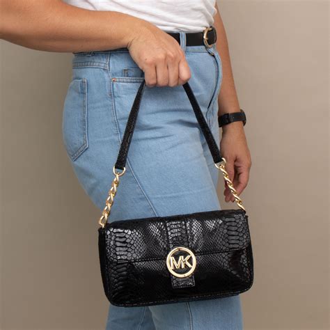 bolsas michael kors preta